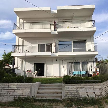 Sunrise View Apartment Ofrinion Luaran gambar