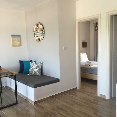Sunrise View Apartment Ofrinion Luaran gambar