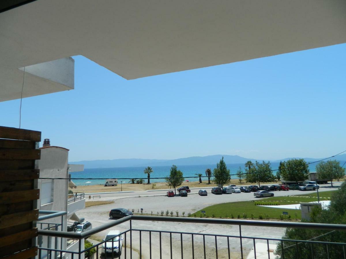 Sunrise View Apartment Ofrinion Luaran gambar