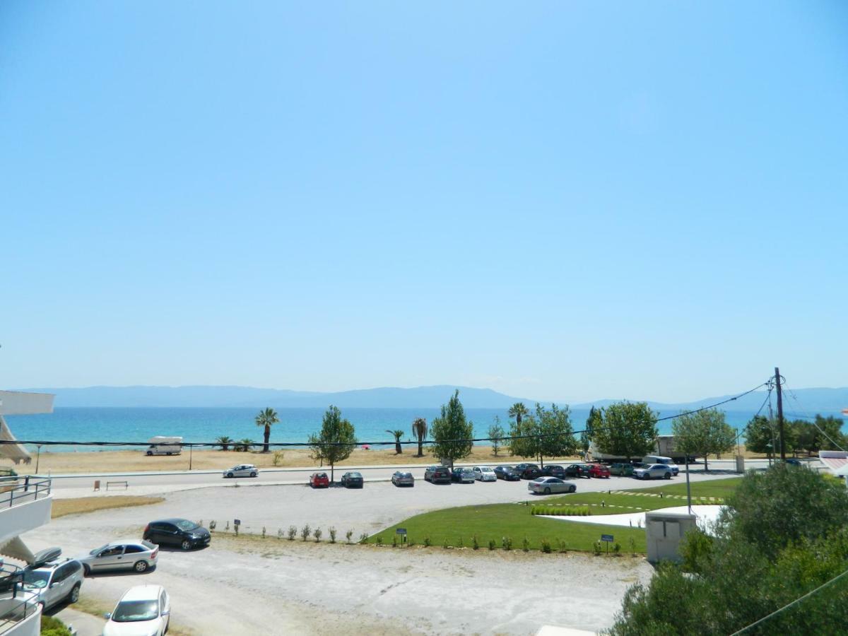 Sunrise View Apartment Ofrinion Luaran gambar
